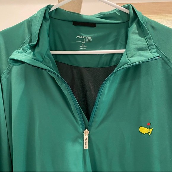 masters tech pullover - Picture 2 of 2